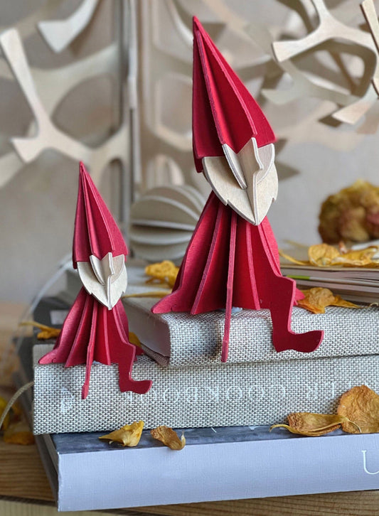 Smånisse med skjegg, Medium rød - 12 cm