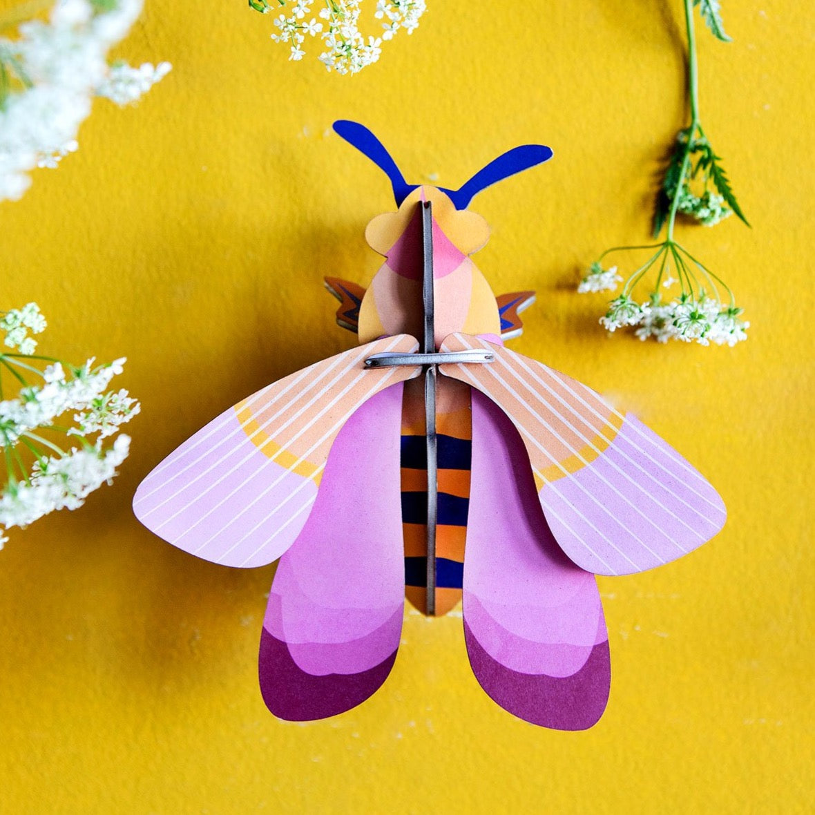 Veggdekor - Liten, Pink Bee