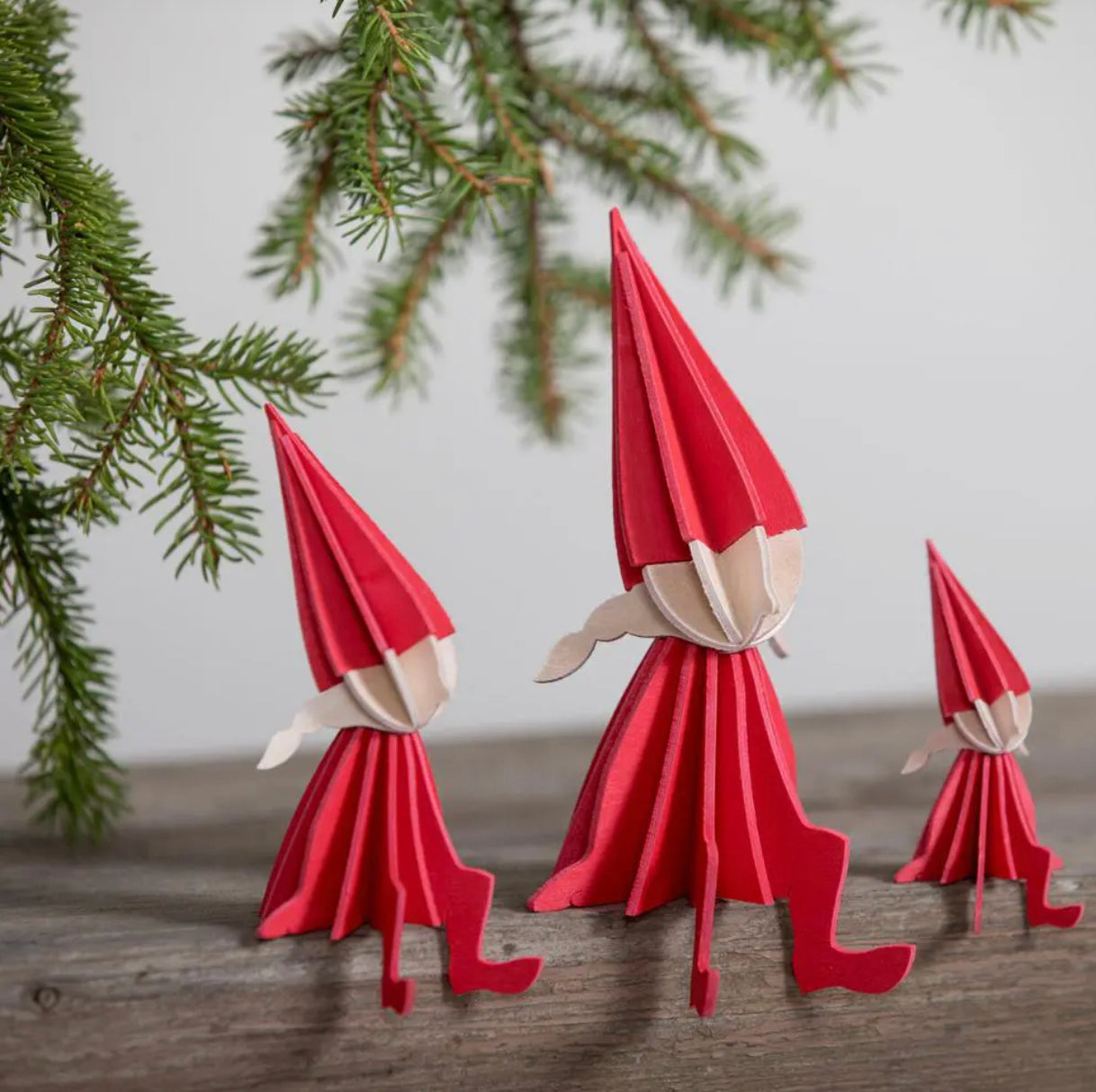 Smånissejente, Medium rød - 12 cm