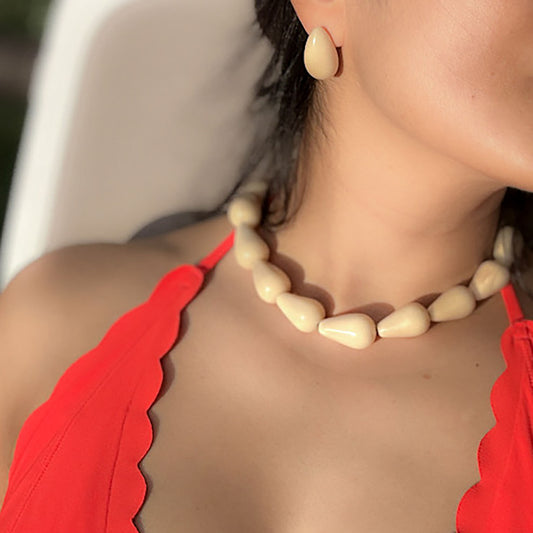 Halssmykke i taguanøtt, Ivory - Dione