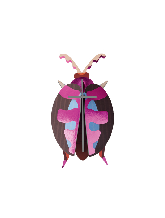 Veggdekor metallisk bille, Lumen Pink Beetle