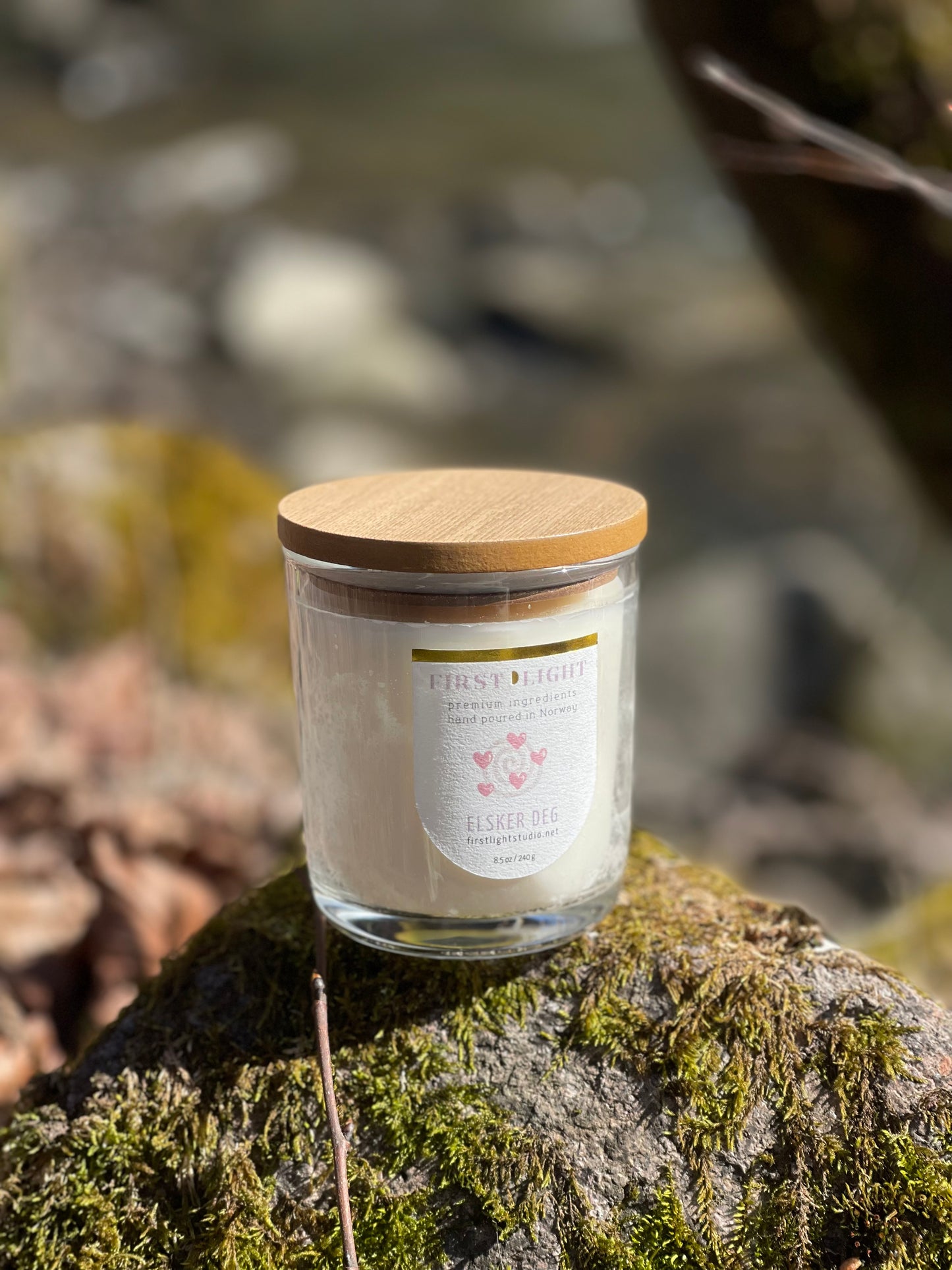 ELSKER DEG duftlys med kakao og patchouli